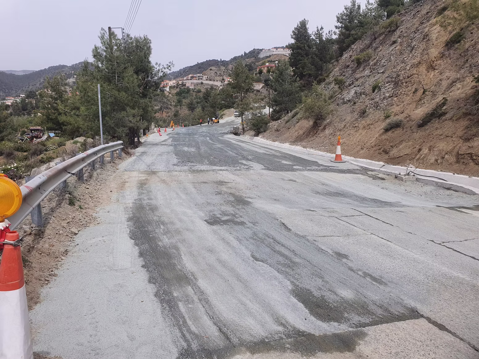 Road Works Pelendri