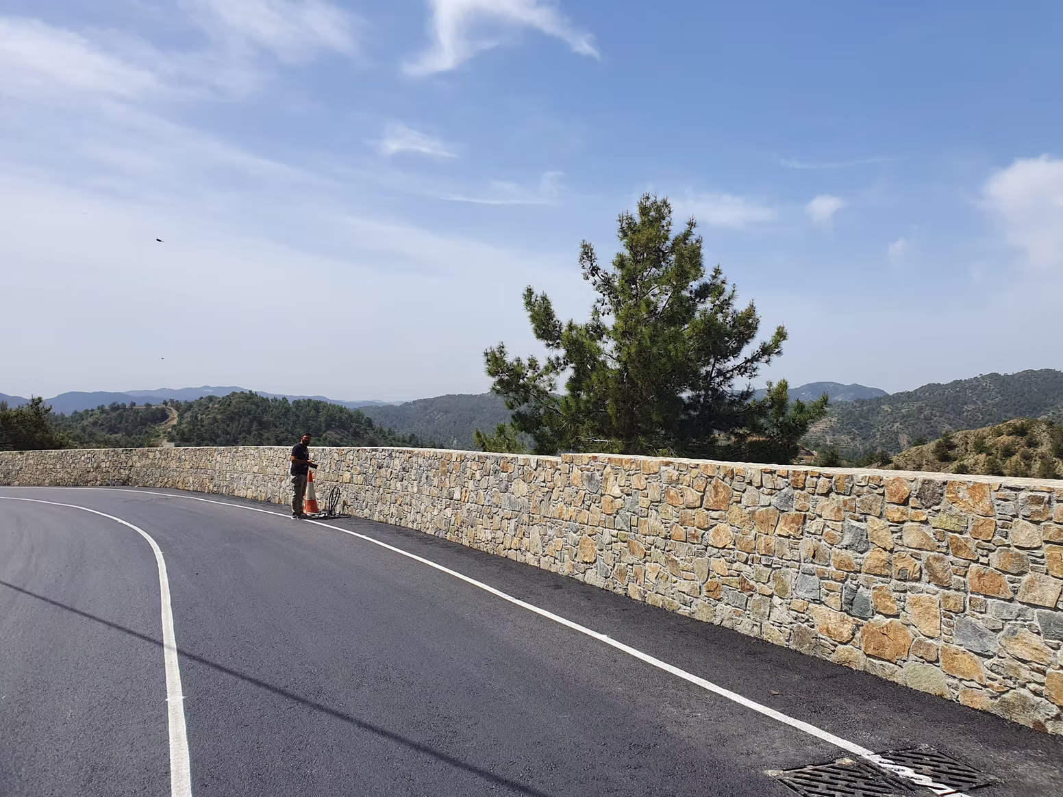 Road Works Pelendri